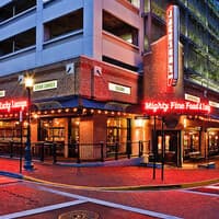 Jackson's Mighty Fine Food & Lucky Lounge