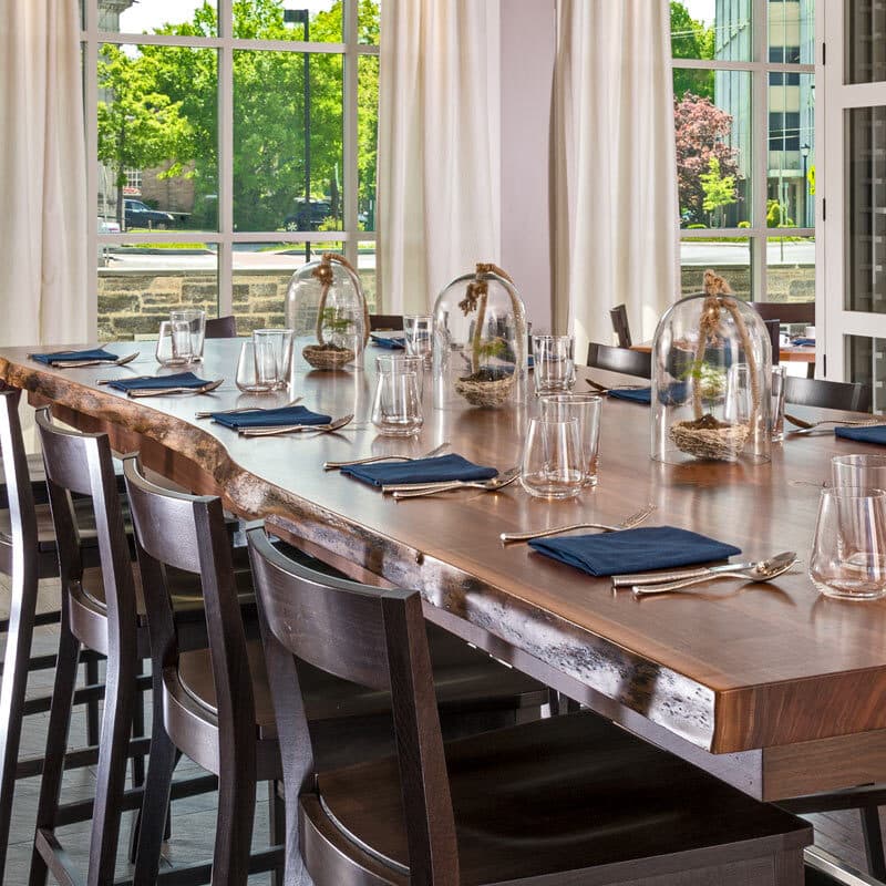 Broad Table Tavern