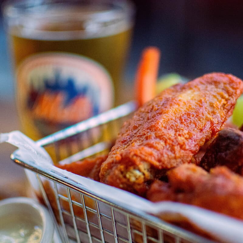 Dalton's Bar & Grill