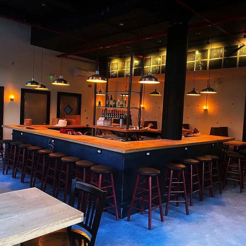 Evalyn's Taphouse