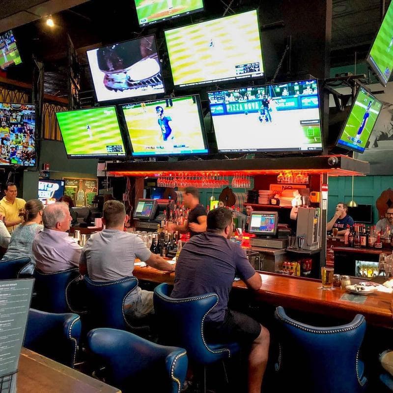 Q's Billiard Club