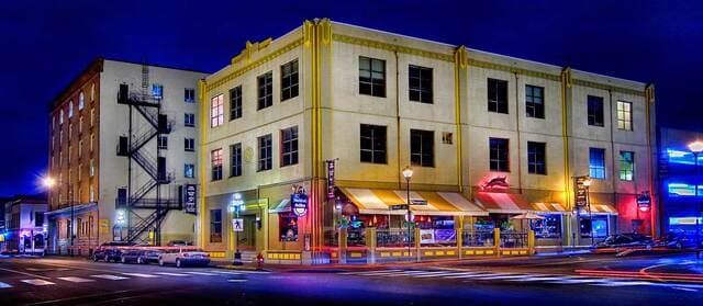 Nautical Nellies Steak & Seafood House