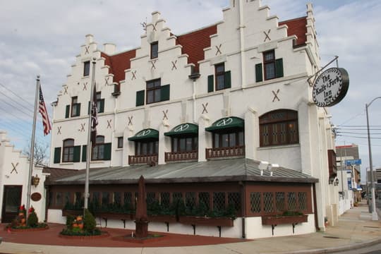 Knife & Fork Inn