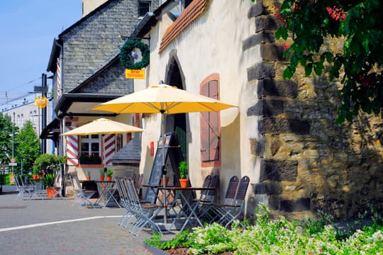 Bier- & Apfelweinlokal Friedberger Warte