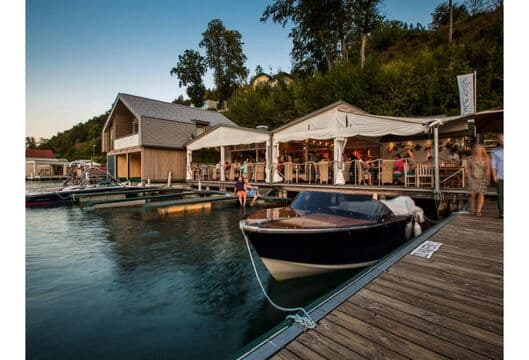 LAKESIDE