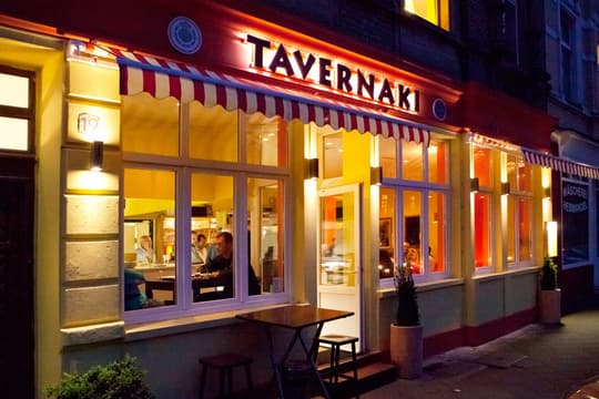 Tavernaki