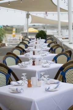 Dockers Waterside Marina & Restaurant