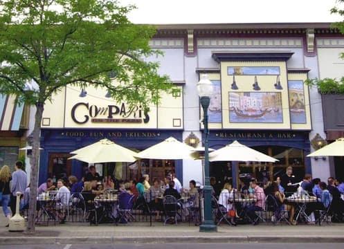 Compari's on the Park