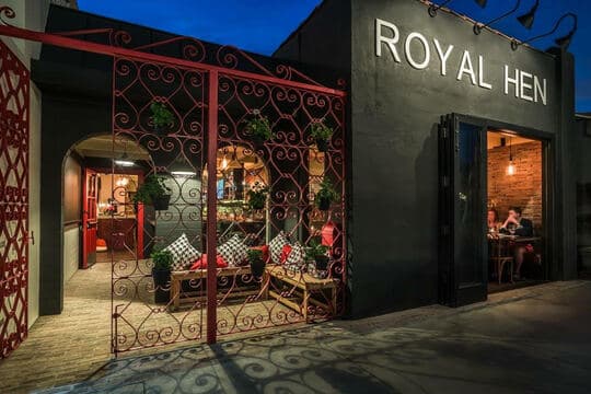 The Royal Hen