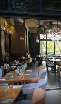 SUD Restobar Dbayeh
