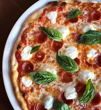 Omaggio Pizzeria and Italian Restaurant