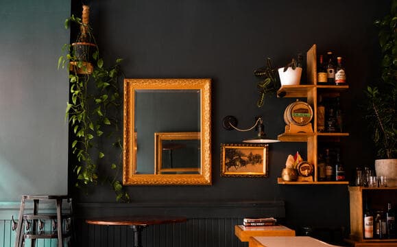 Highwayman Restaurant & Bar