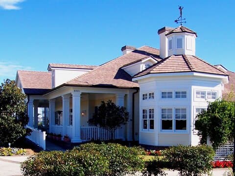Legacy Restaurant at the Nancy Lopez Country Club