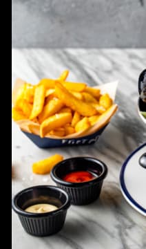 Le Petite Belge Motor City