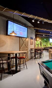 23rd Street Sports House