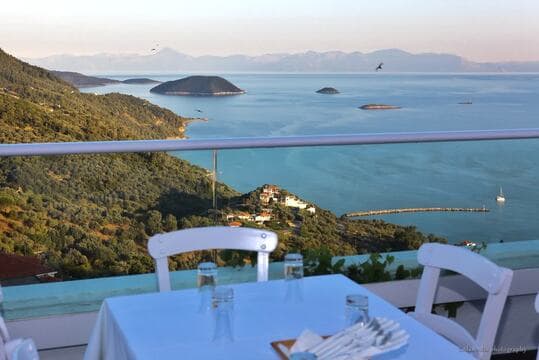Agnanti Restaurant
