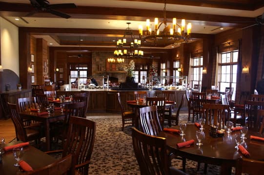 The Dining Room at Brasstown Valley Resort