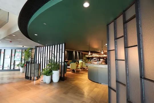 Alibi – Wine Dine Be Social