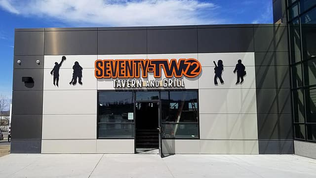72 Tavern & Grill