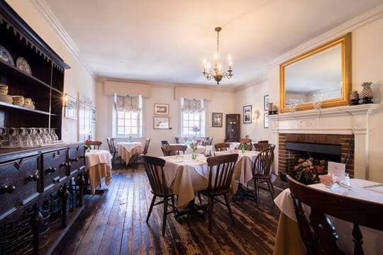 Reynolds Tavern