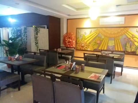 Bahar Biryani Cafe - Chanda Nagar