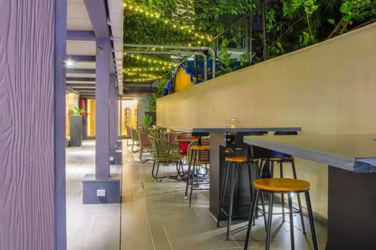 Blend Kitchen And Bar