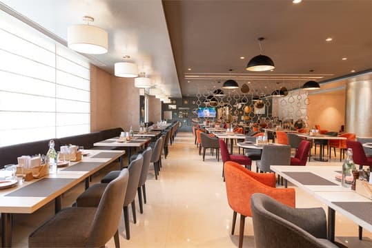 La Utsav by Grand Mercure