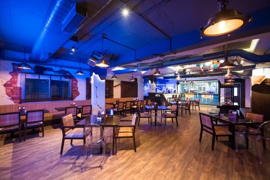 Levitate Brewery And Kitchen