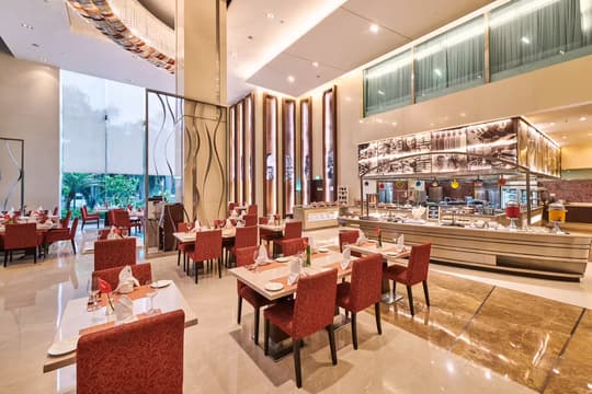 Saptami - Holiday Inn