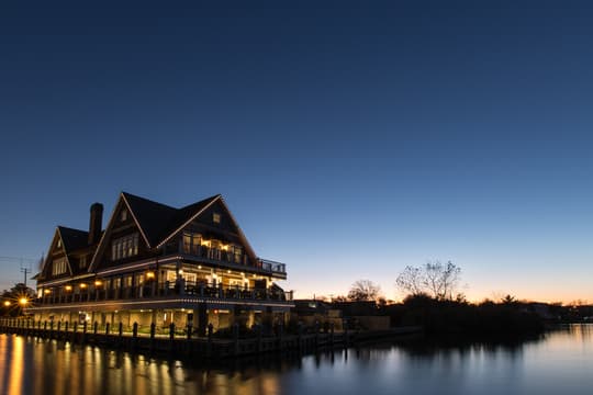 Charlie's of Bay Head