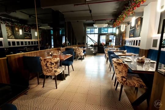 CP24 Kitchen & Bar By Maharani