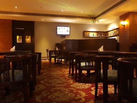 Down Town - Deccan Plaza