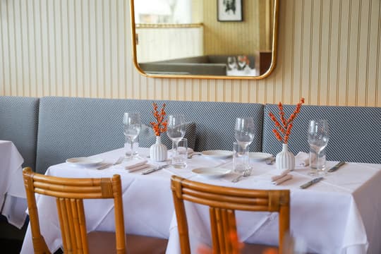 Sant Ambroeus - East Hampton