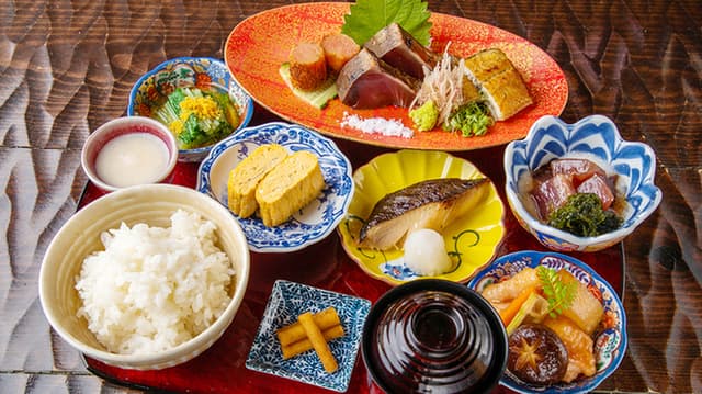 Warayakiya Nagoya わらやき屋 名古屋