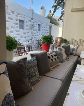 Mikres Cyclades