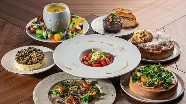 THE LIVELY KITCHEN FUKUOKA THE LIVELY KITCHEN博多福岡