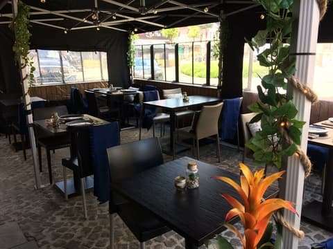 Bistro Canbe 65