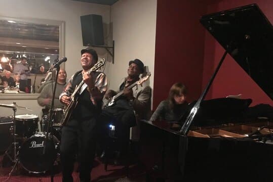 Shanghai Jazz Restaurant & Bar