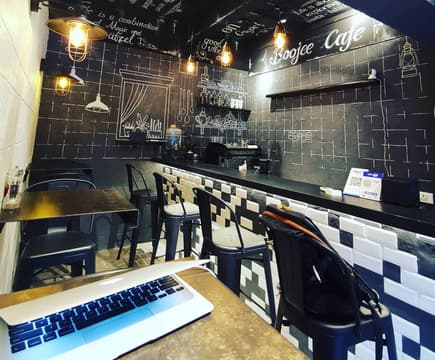 Boojee Cafe