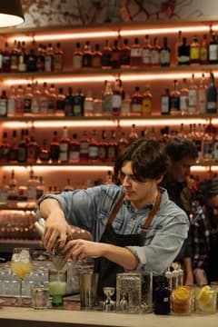 Luma Bar & Eatery