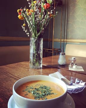Cafe Maingold