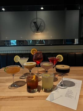 Vangel's Restaurant & Bar