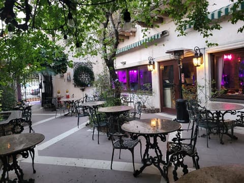 La Veranda