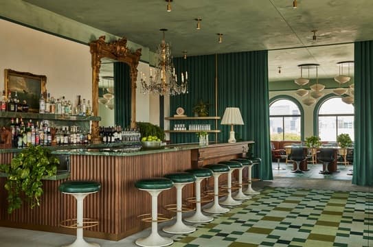 Bar Genevieve