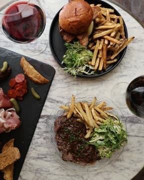 Lilou Brasserie