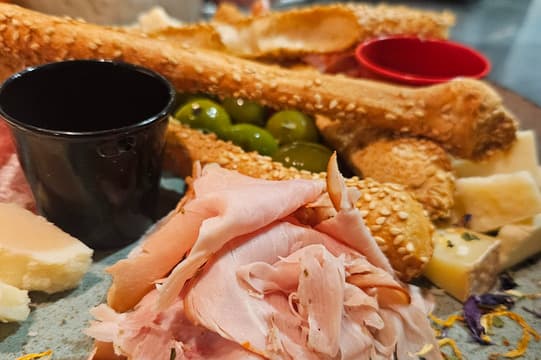 PIANO B Food Experience