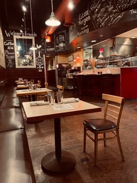 Early Bird Restaurant - Bradburn Village