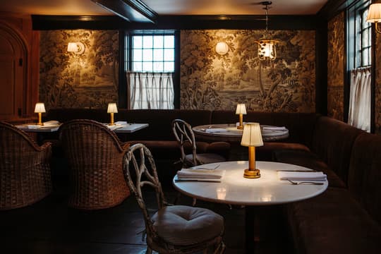 Lost Fox Inn