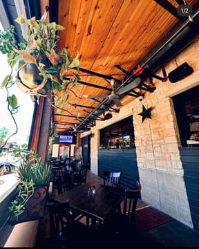 Shoal Creek Tavern