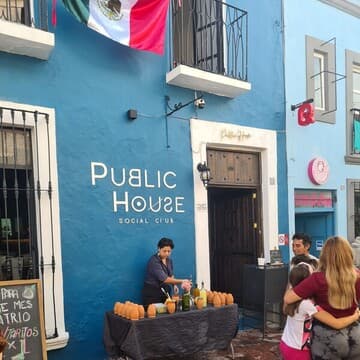 Public House Social Club Querétaro